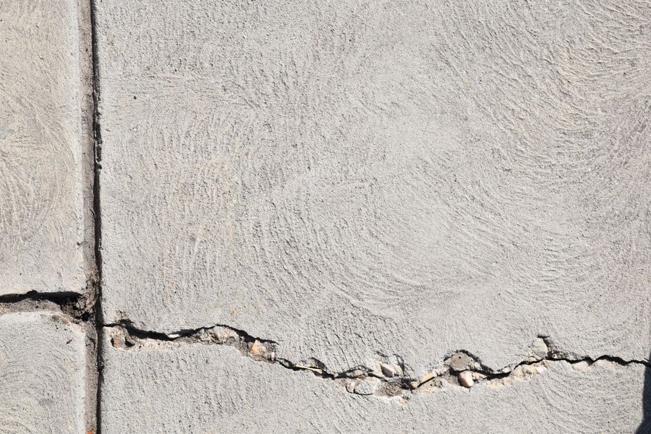 How to Fix a Cracked Driveway in Calgary Before It Costs You Thousands